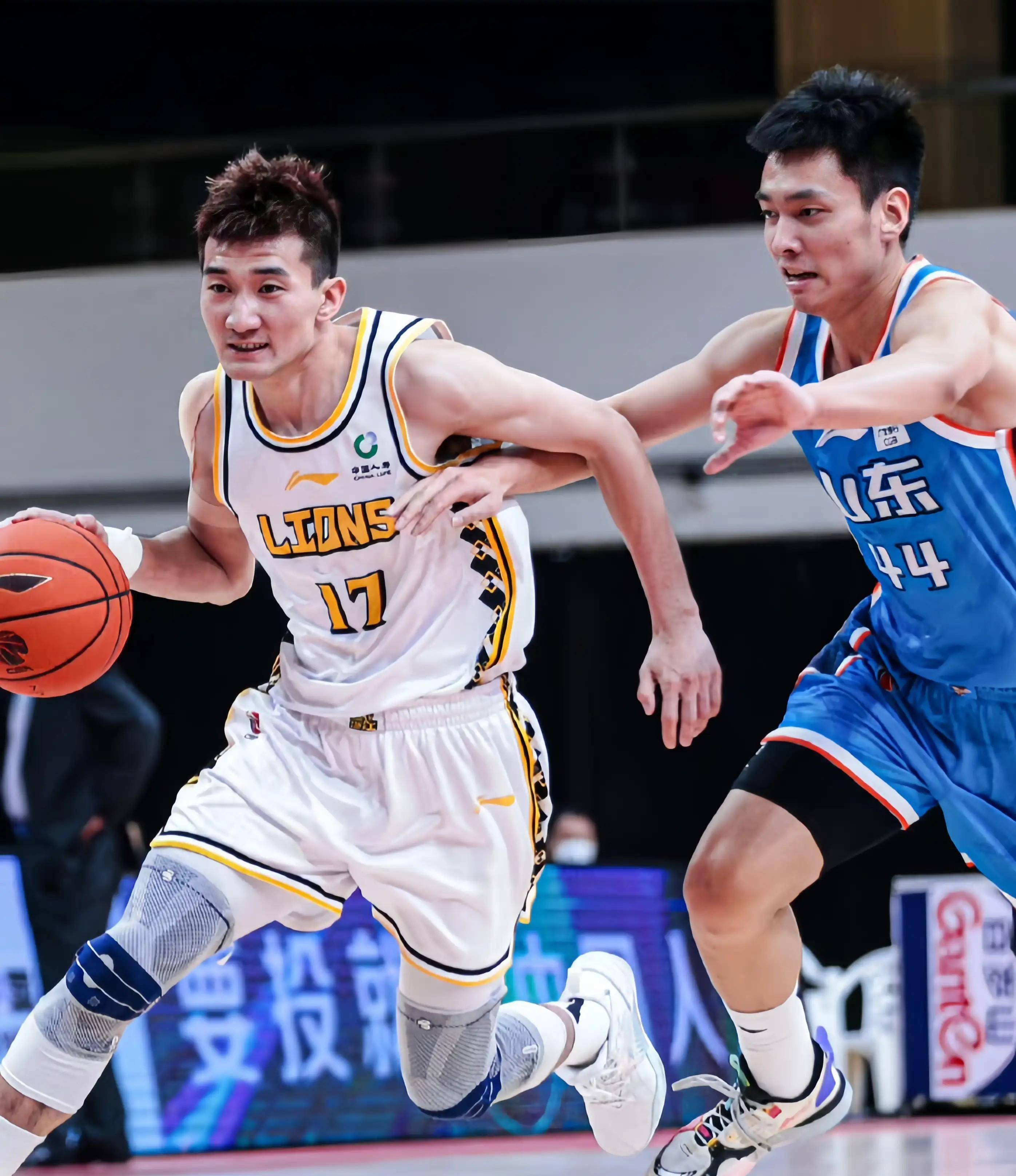 中形成可追 中形成可追